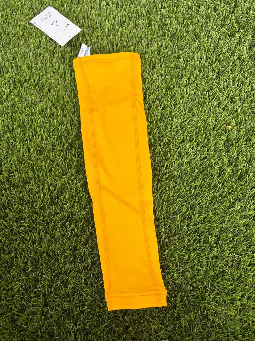 NEW NIKE PRO HYPERSTRONG COMPRESSION ARM SLEEVE